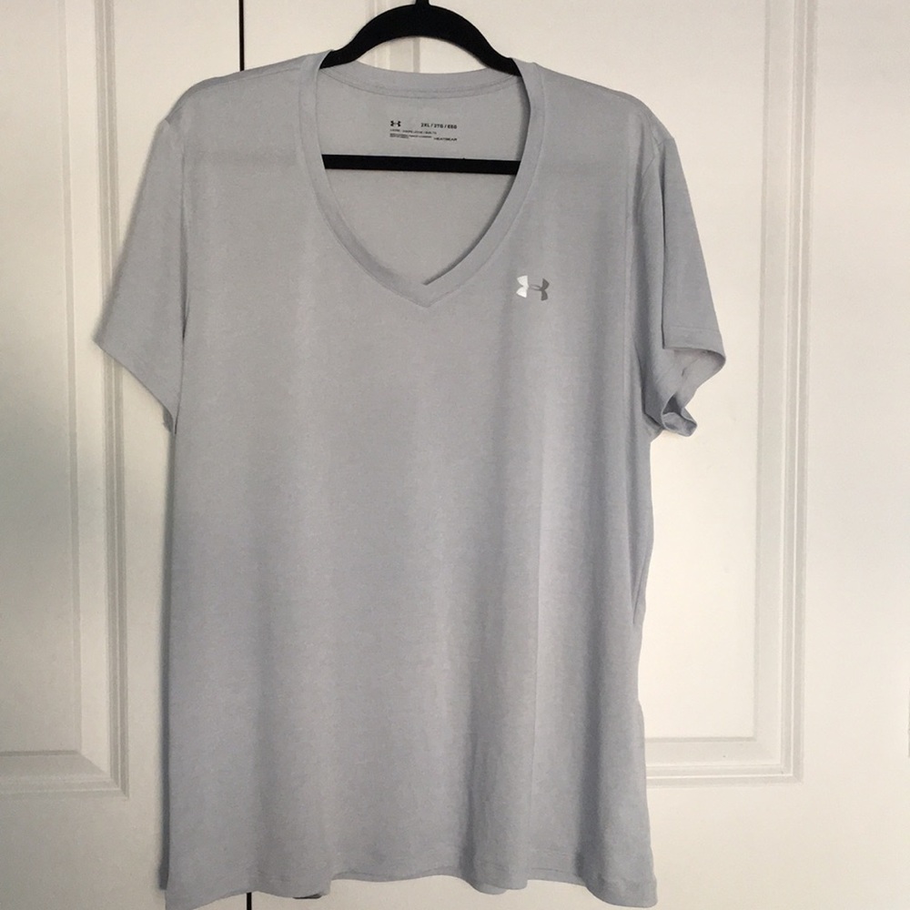 Under Armour Ladies V Neck Shirt 2XL Gray